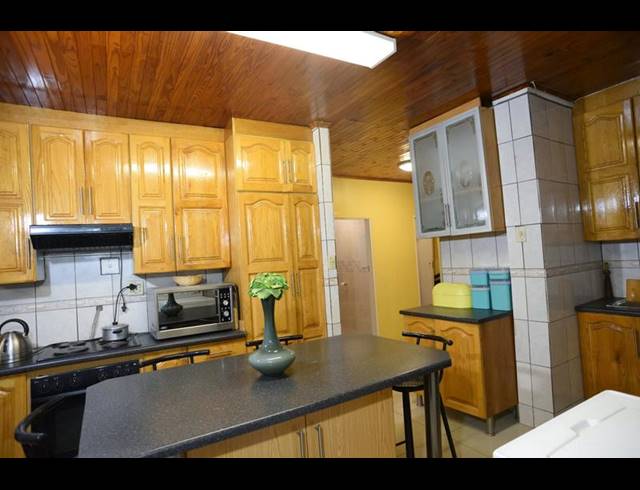3 BEDROOM HOUSE FOR SALE IN VANDERBIJLPARK SE 1